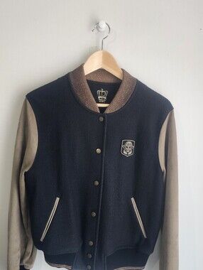 Marc Cain Sports bomber.